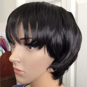 Short black bob wig